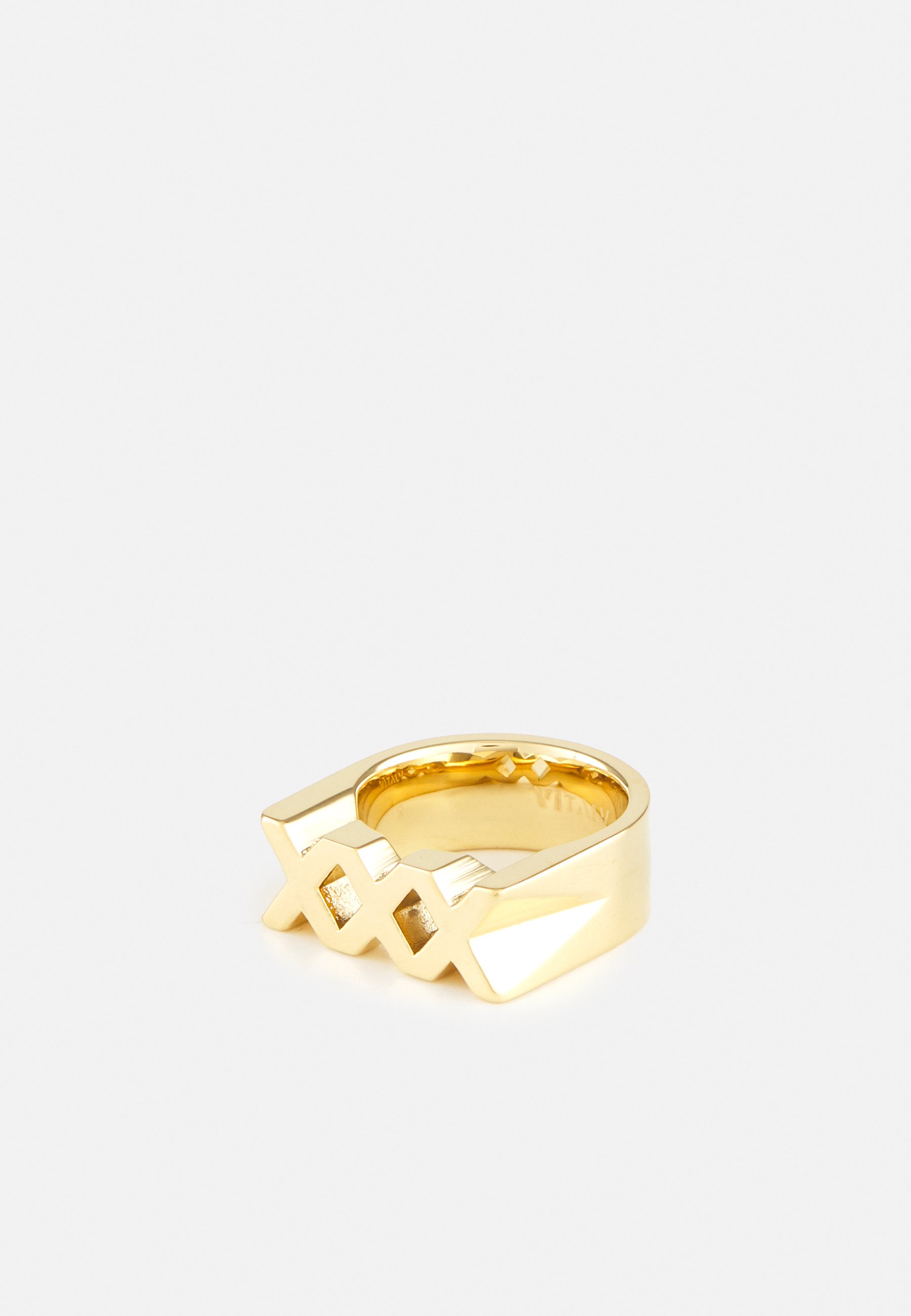 Xxx Ring